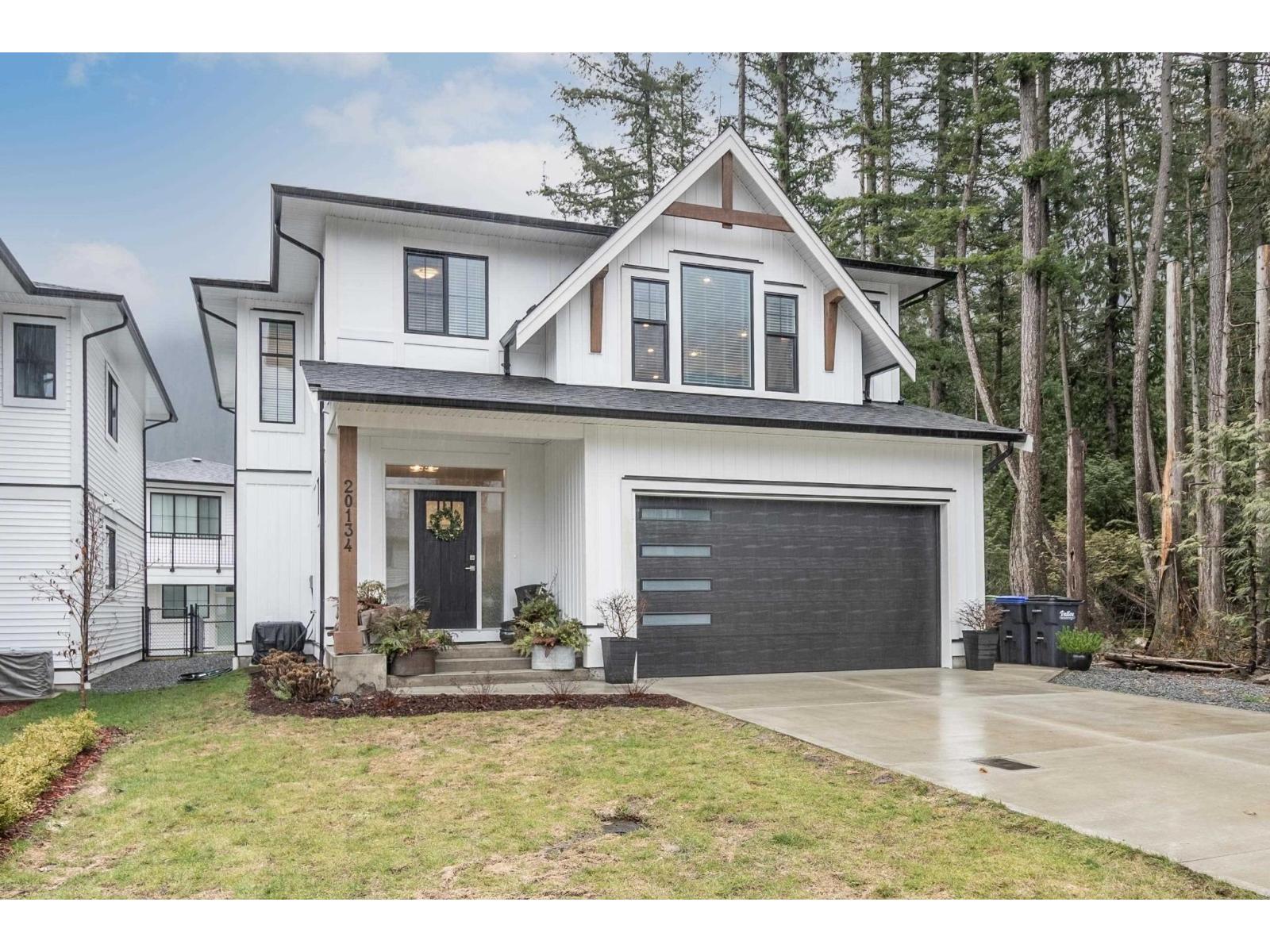 LOWER 20134 CYPRESS STREET