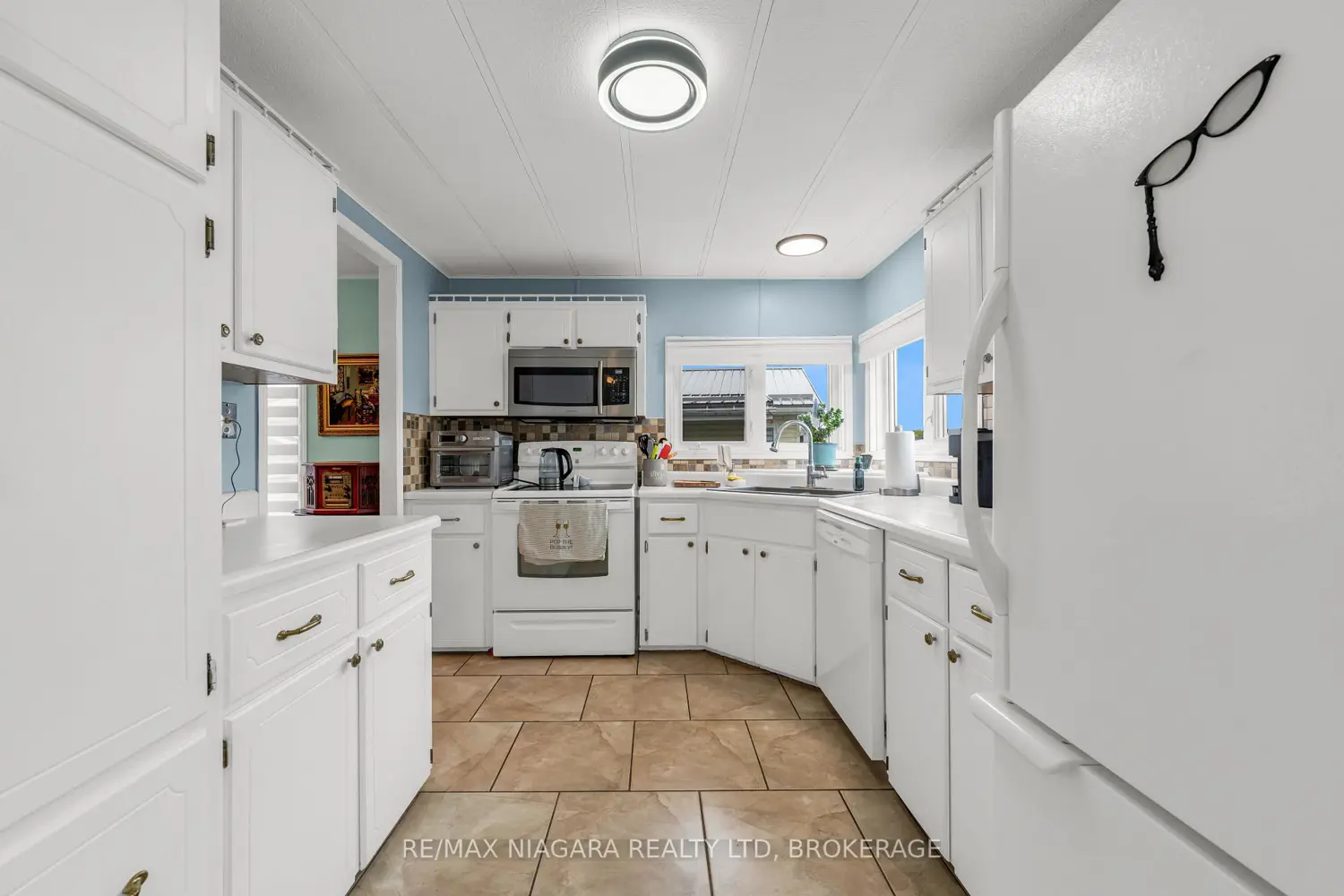 3033 Townline Road 356 photo 4