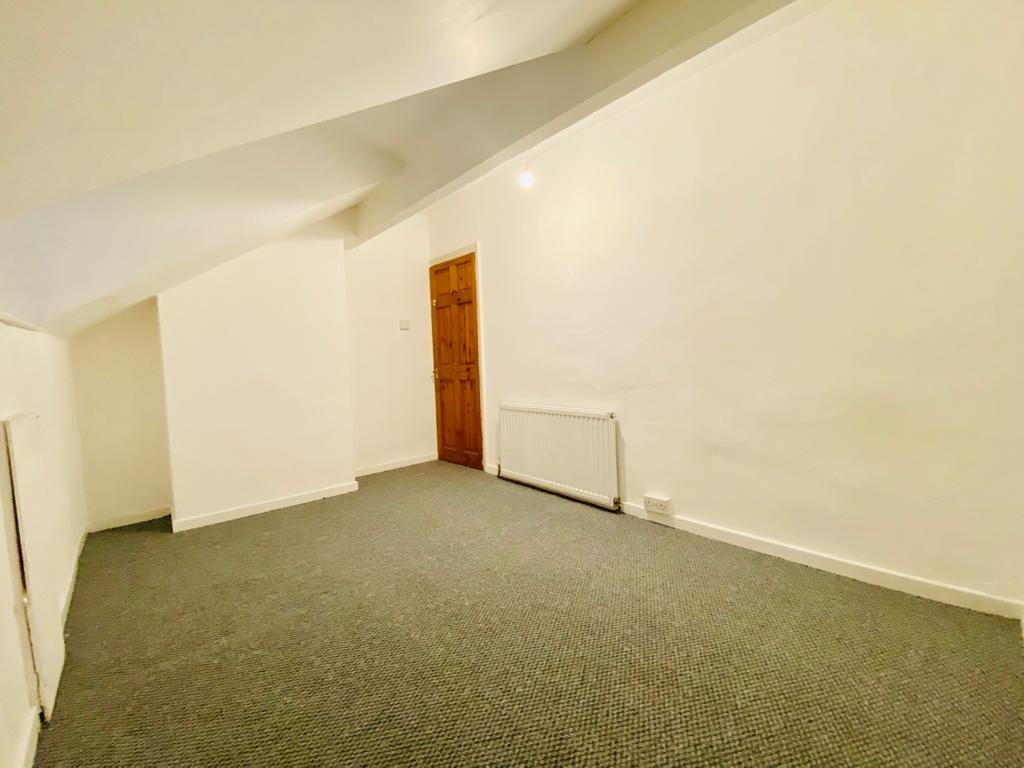 Additional image 4 of 4 Bed Terraced House, Cross Green Lane, LS9, N1 7GU