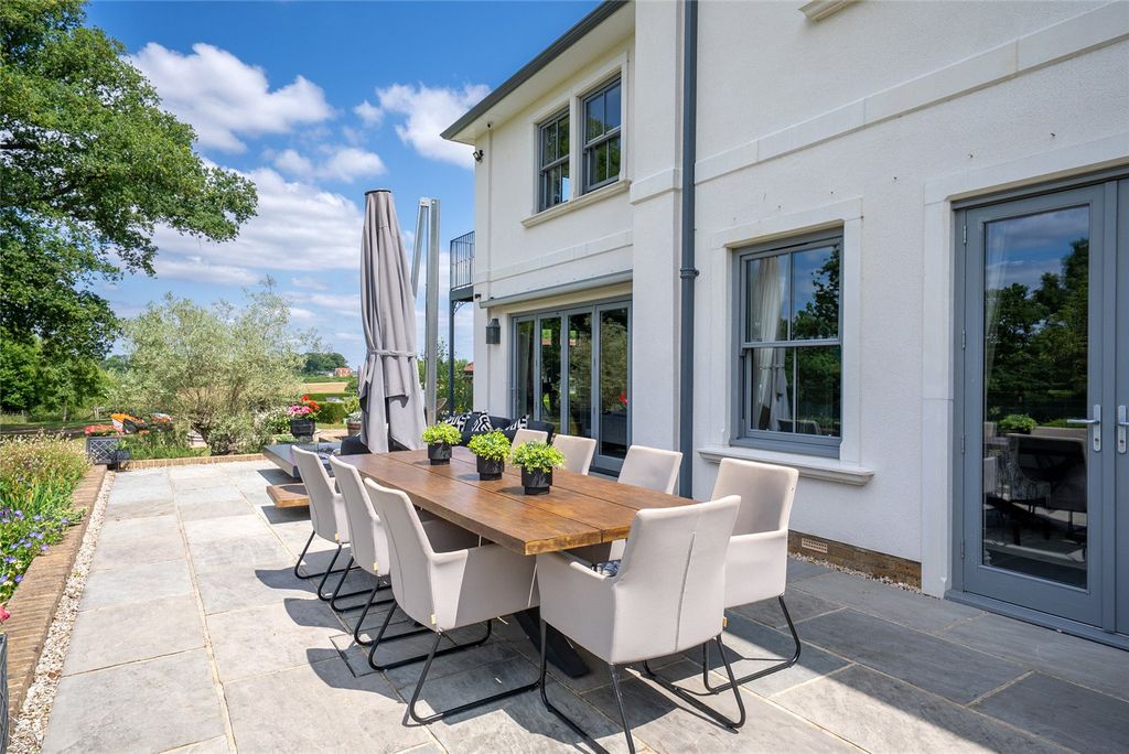 Additional image 26 of 9 bed detached house for saleStubbs Hill, Binfield, Bracknell, Berkshire RG42