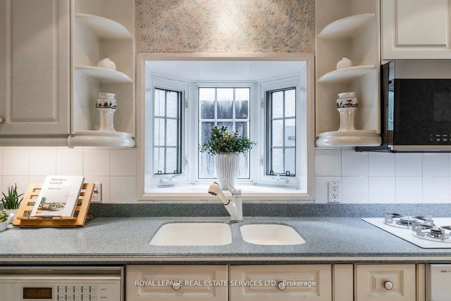 Additional image 10 of 18 Queen Marys Drive