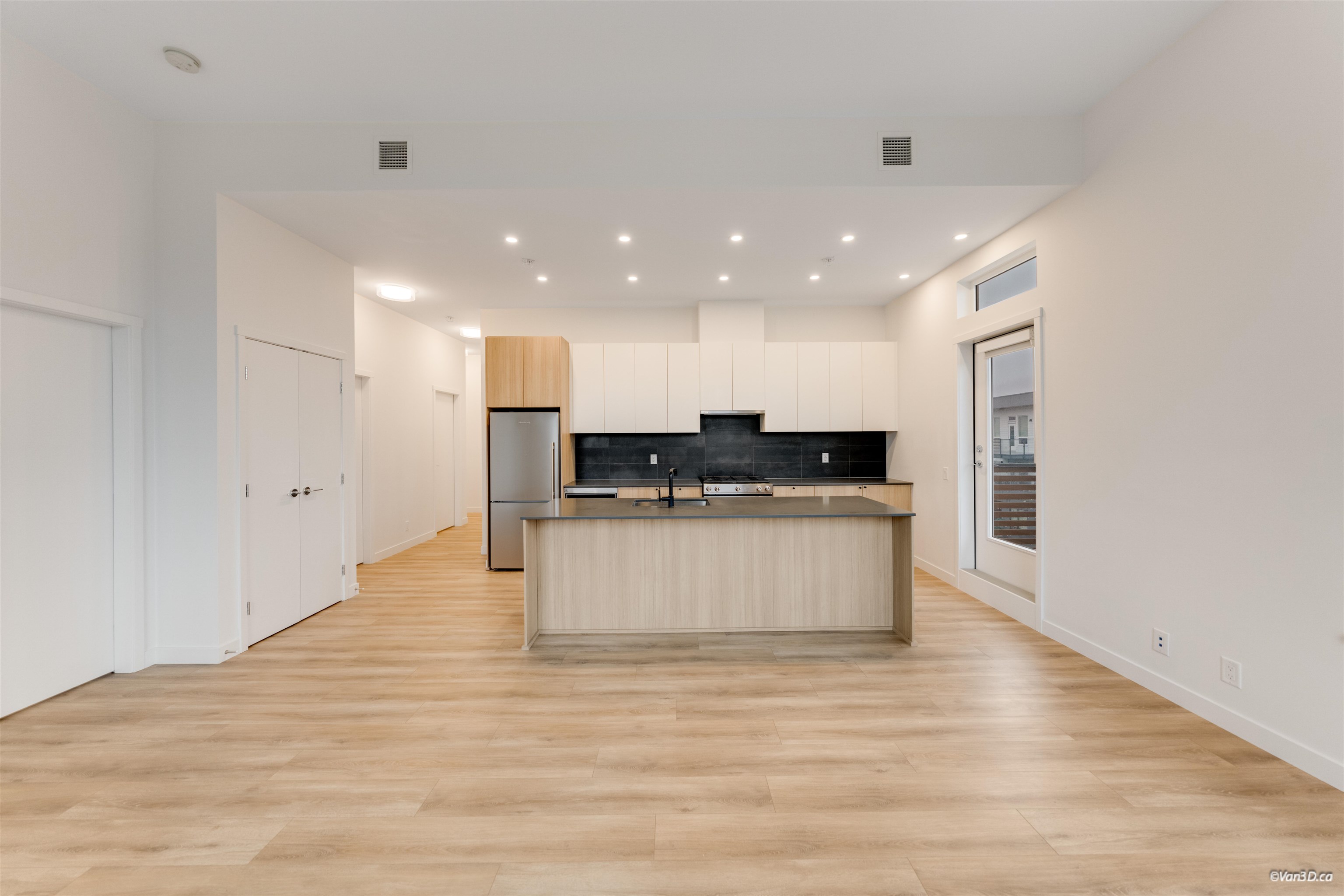 Additional image 6 of 602-645 Como Lake Avenue, Coquitlam, BC, V3J 0N9