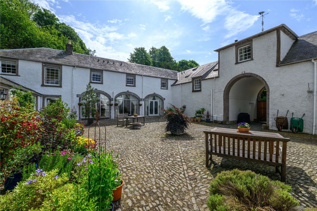 Additional image 21 of 9 bed detached house for saleThe Stables, Woodland Park, Alva, Clackmannanshire FK12