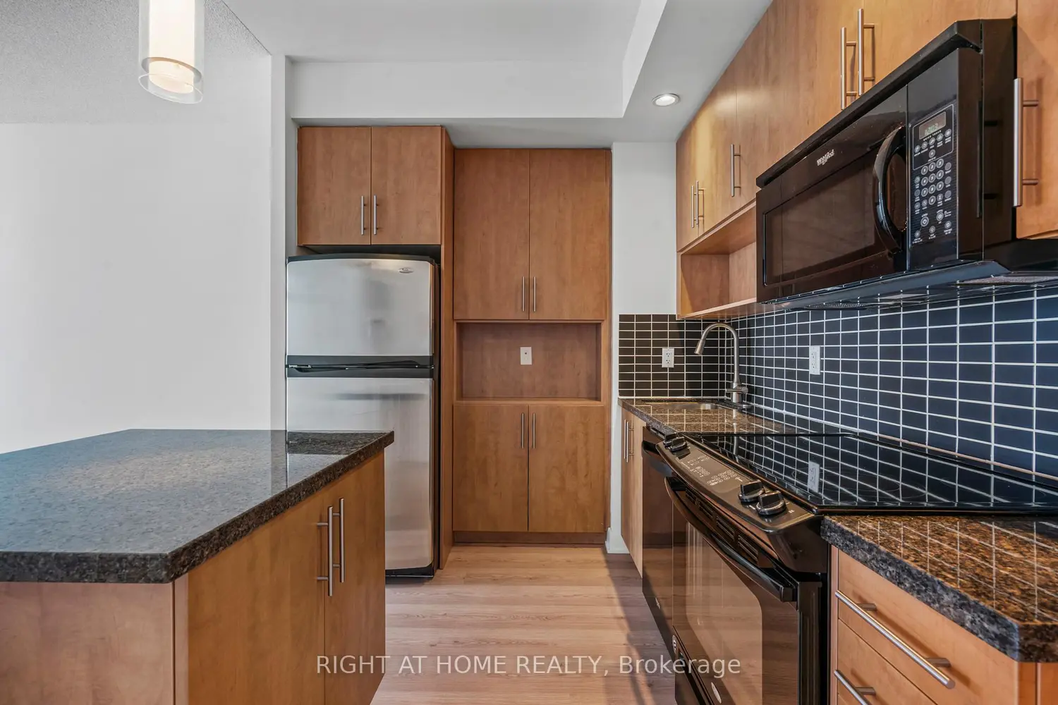 Additional image 7 of 120 Homewood Avenue 3302