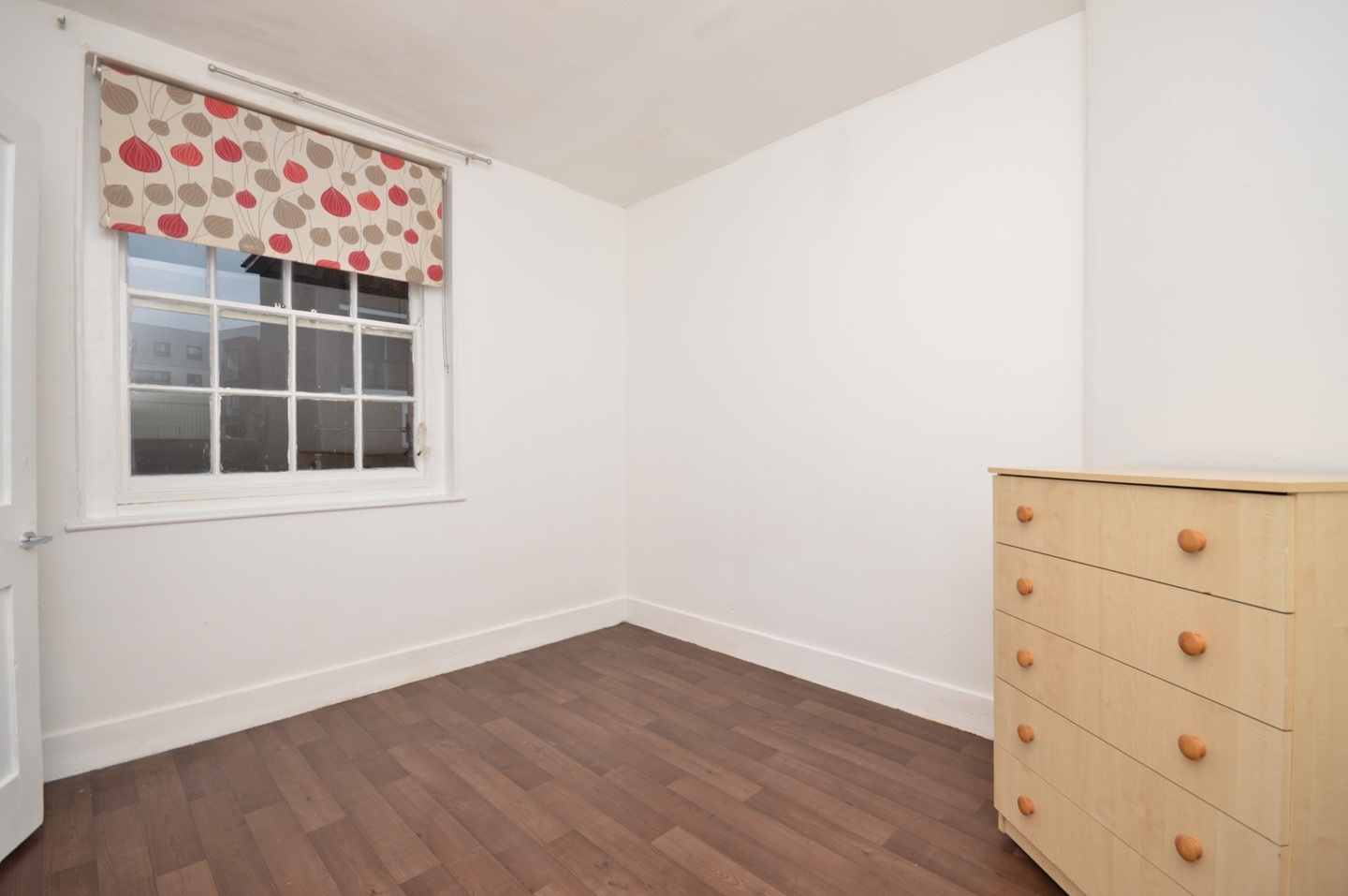 Additional image 7 of 2 Bed Flat, Hannibal Road, E1, N1 7GU