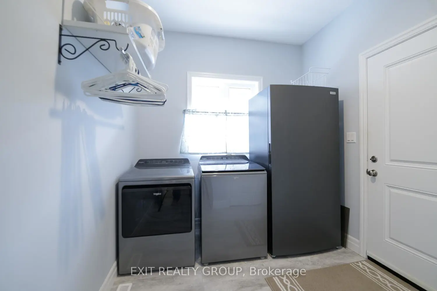 Additional image 11 of 16 Matheos Crescent