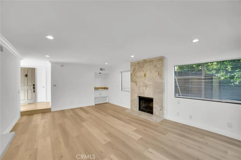 Additional image 18 of 18839 Miranda St, Tarzana, CA 91356