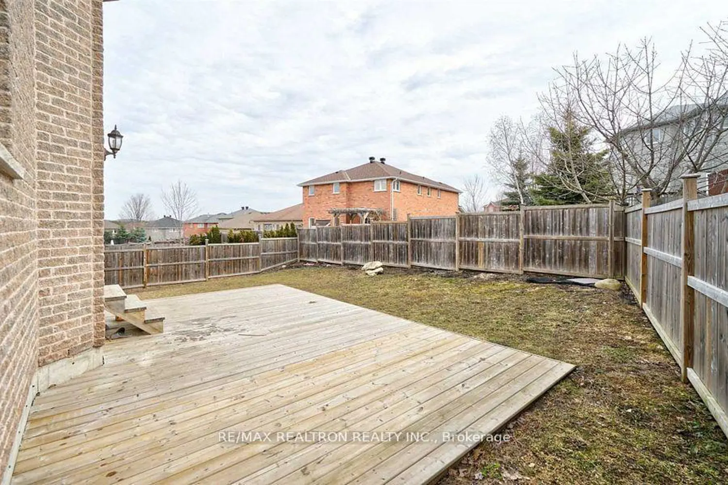 Additional image 18 of 416 Mapleton Avenue