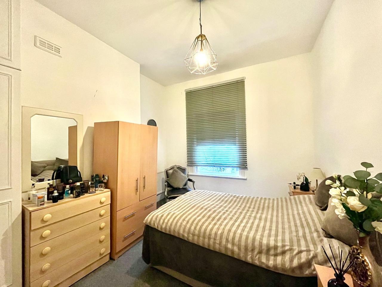 Room in a Shared Flat, Ashmore Road, W9, N1 7GU