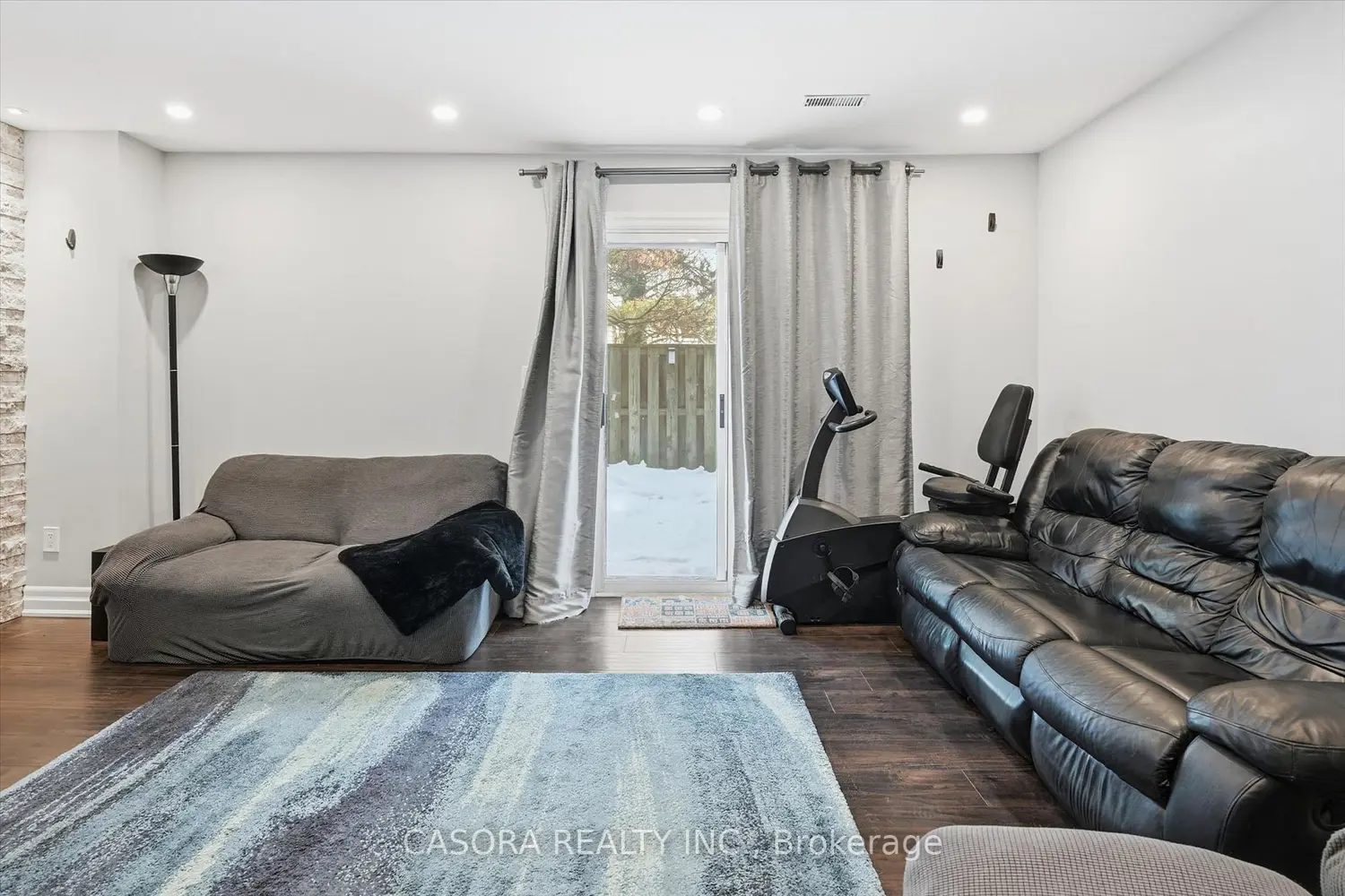 Additional image 18 of 680 Regency Court 112