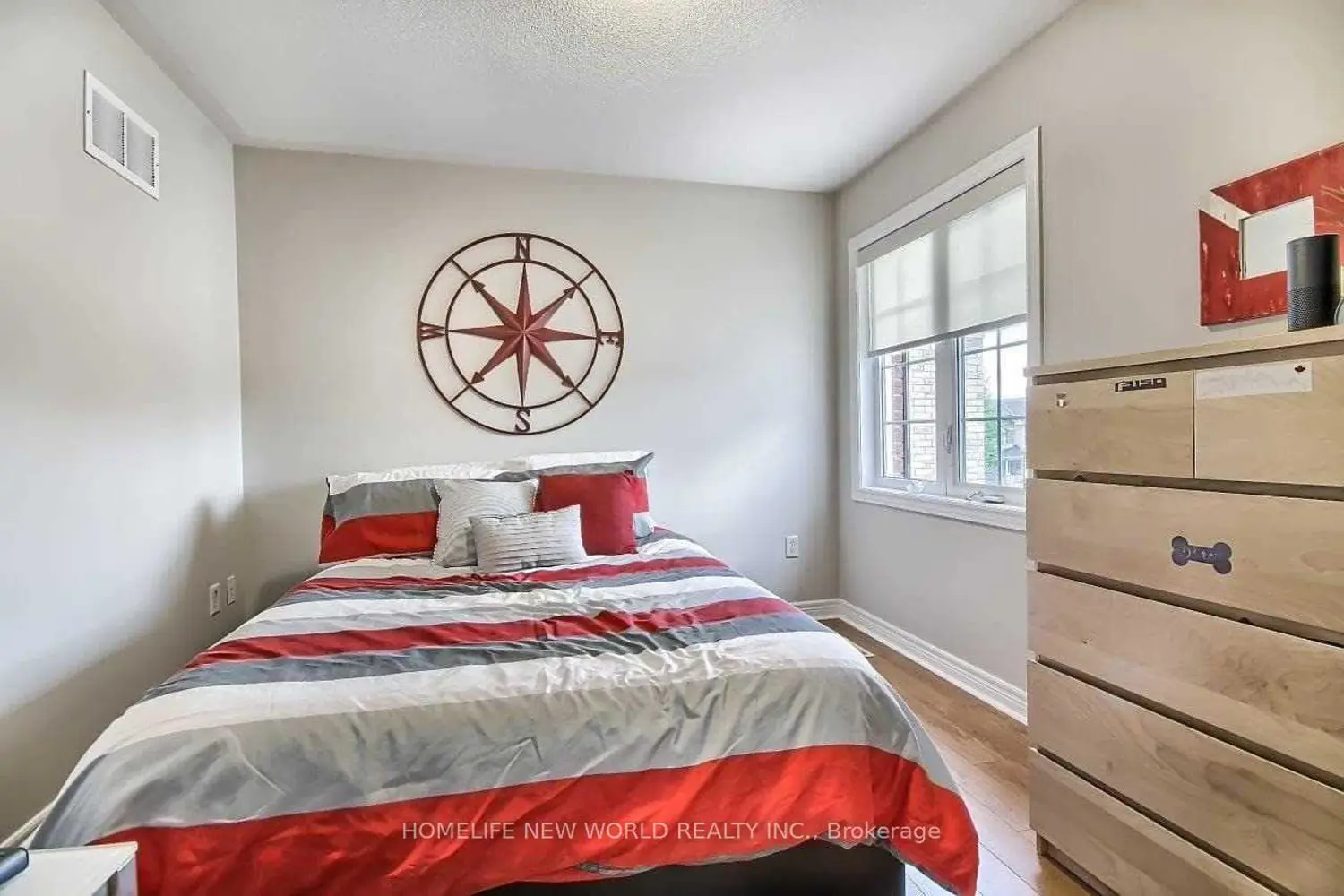 Additional image 12 of 732 Millard Street