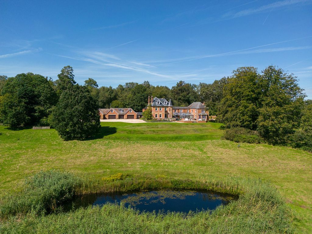 7 bed detached house for saleHollington Lane, Woolton Hill, Newbury, Hampshire RG20