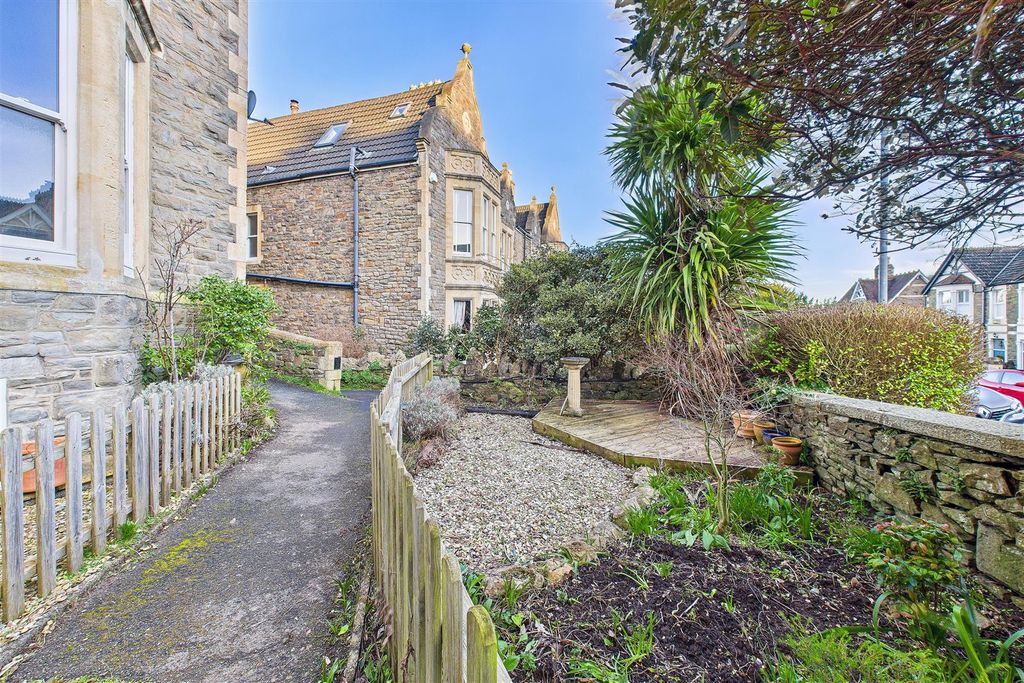 Additional image 14 of 3 bed flat for saleSt. Johns Road, Clevedon BS21