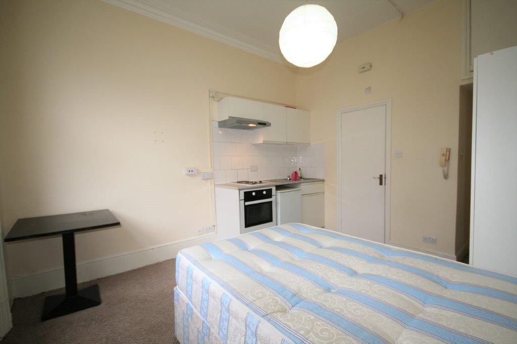 Additional image 3 of Studio Flat, Clanricarde Gardens, W2, N1 7GU