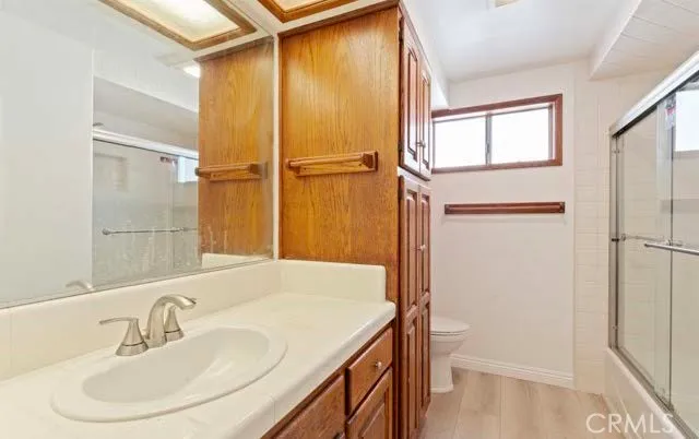 Additional image 36 of 911 N Pass Ave, Burbank, CA 91505