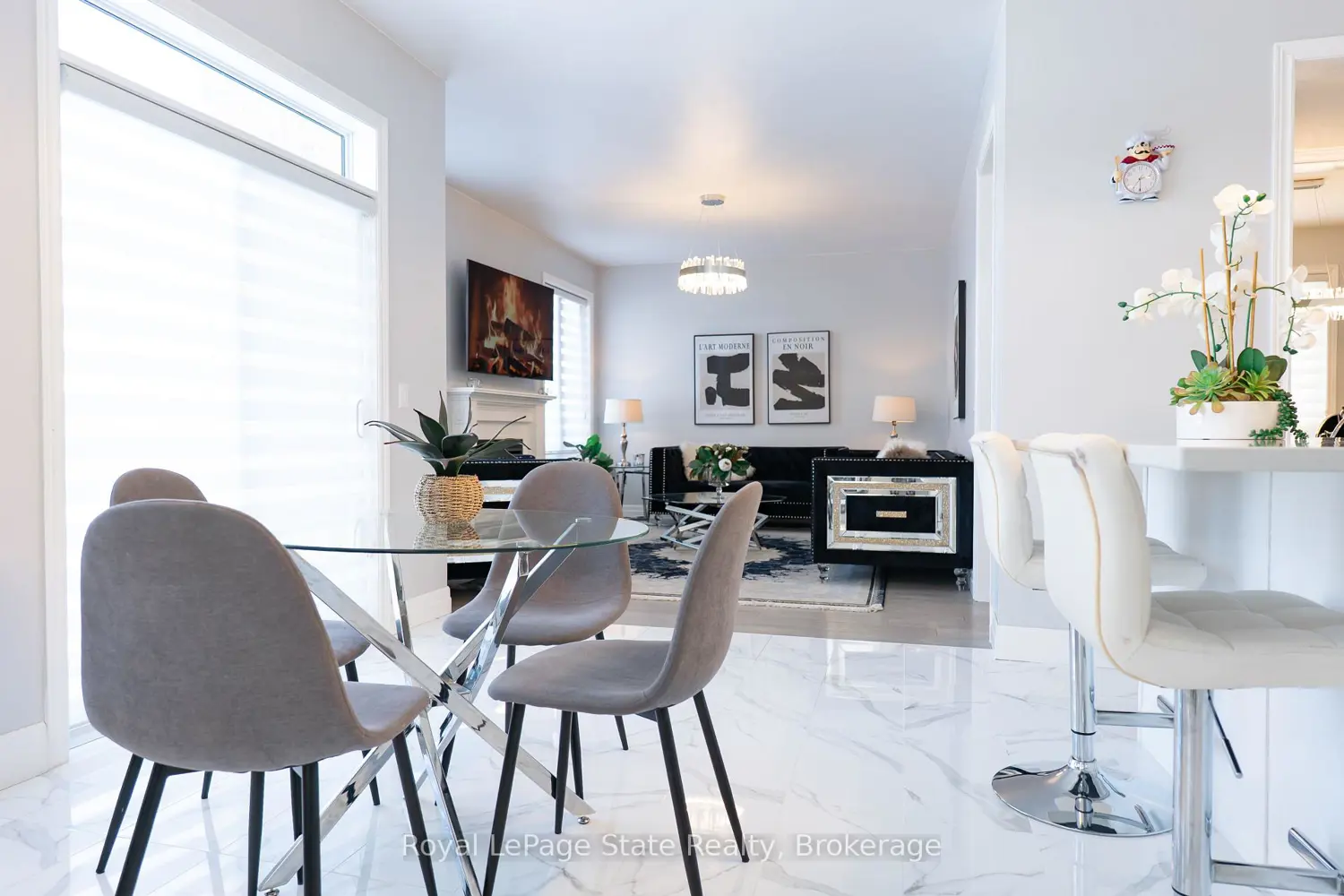 Additional image 3 of 1133 Upper Thames Drive