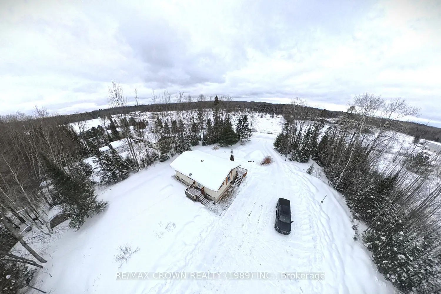 Additional image 6 of 762 Ouellette Road