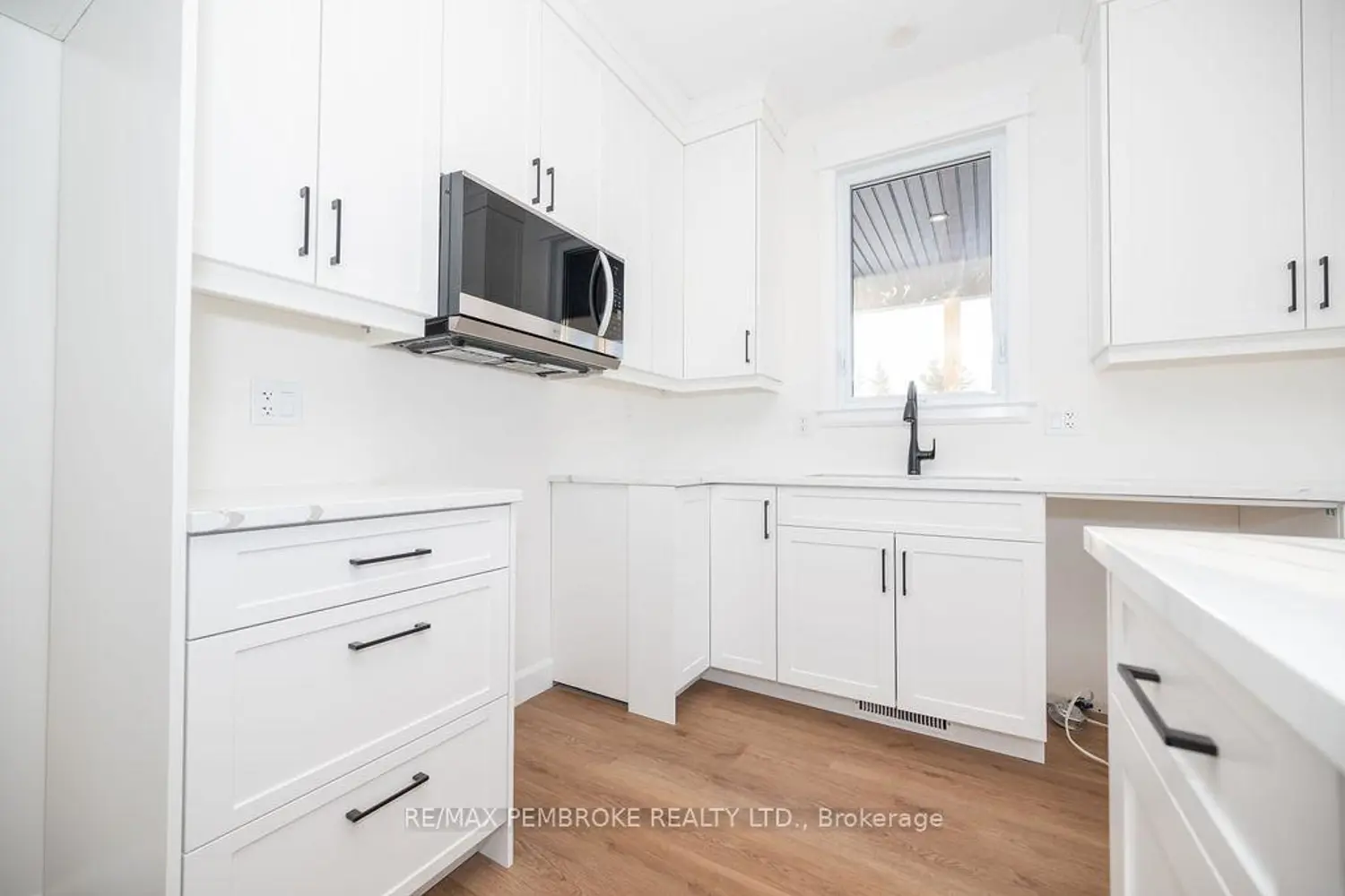 Additional image 10 of 18 Durant Street