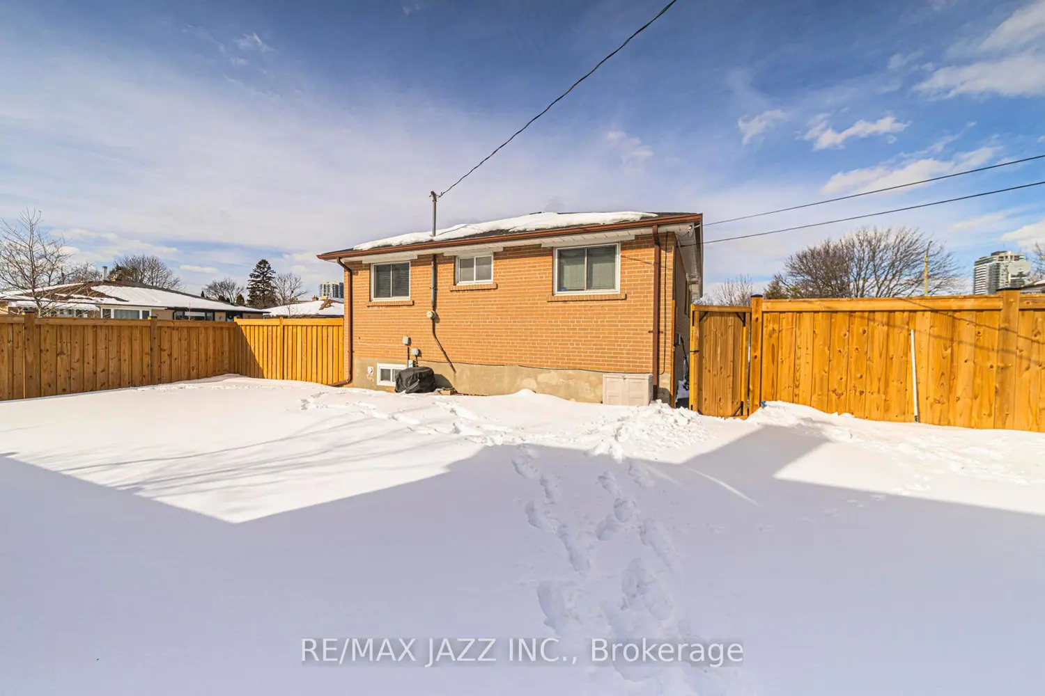 Additional image 15 of 1367 Garvolin Avenue