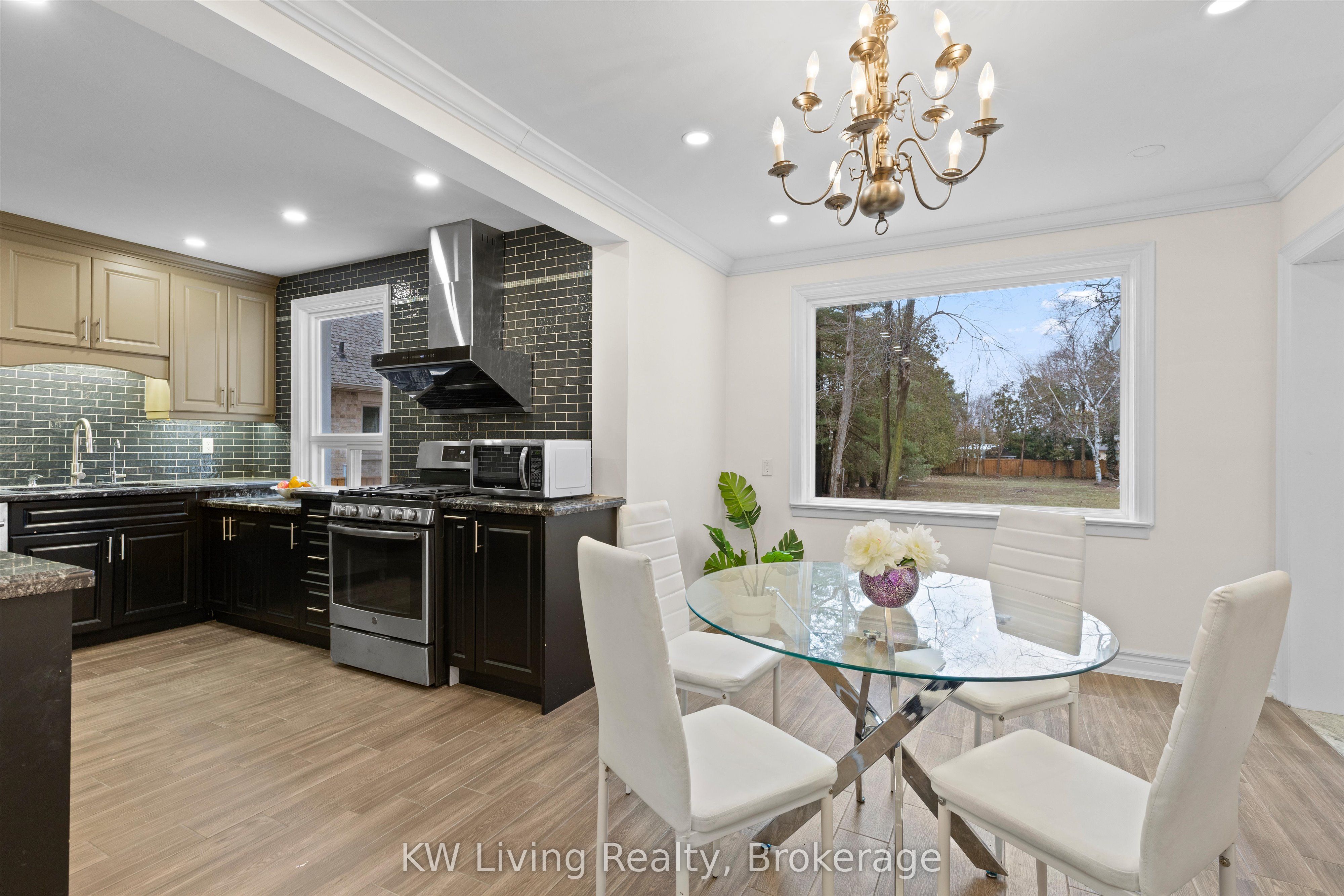 Additional image 5 of 2463 Camilla Road, Mississauga, ON, L5A 2K4