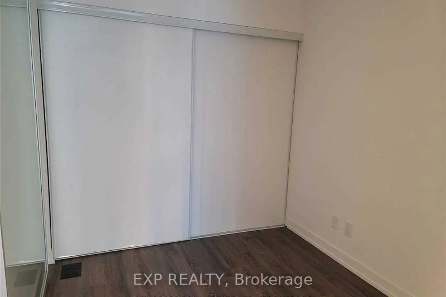 Additional image 13 of 20 Edward Street 607