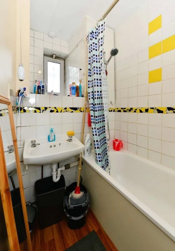 Additional image 7 of 2 Bed Flat, Wickford House, E1, N1 7GU