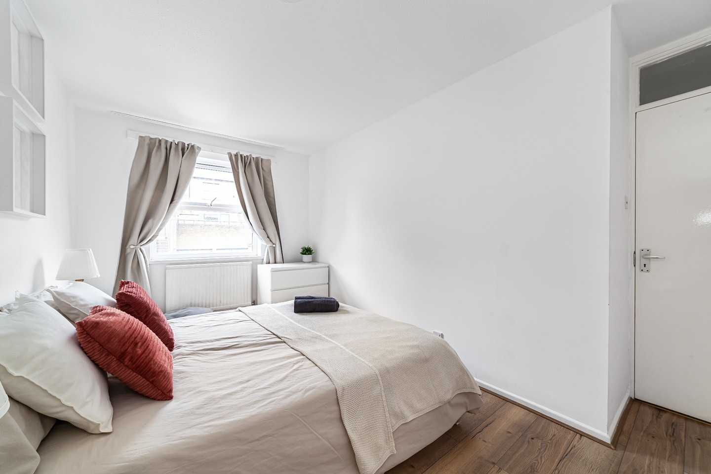 Additional image 2 of 3 Bed Terraced House, Pownall Road, E8, N1 7GU