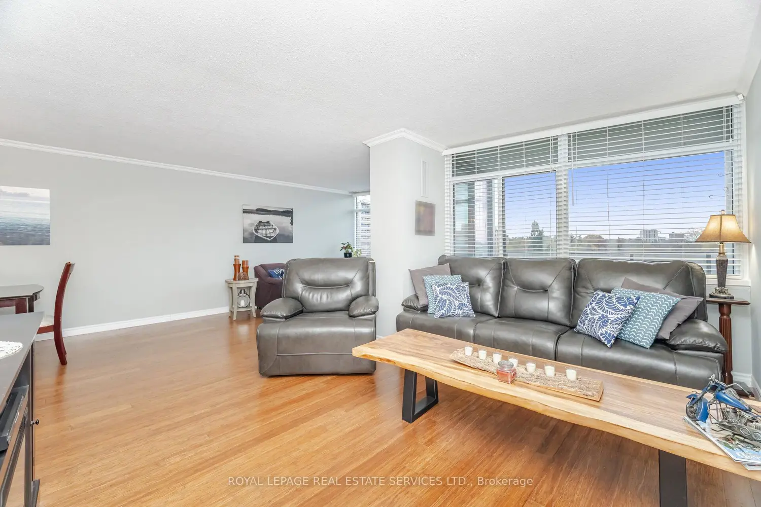 Additional image 12 of 3100 Kirwin Avenue 708