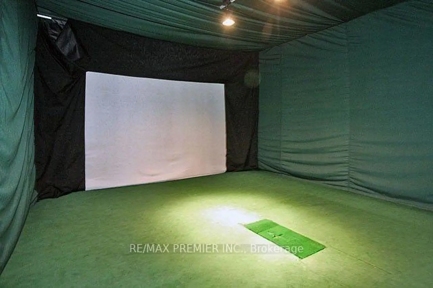 Additional image 4 of 33 Elm Drive 612