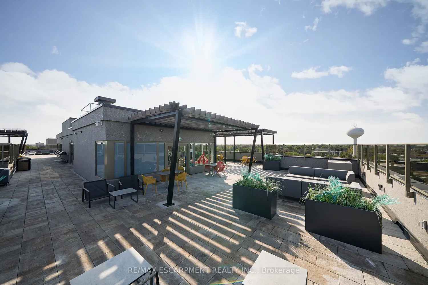 Additional image 15 of 34 Norman Street 502