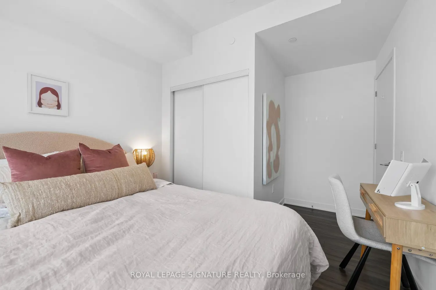 Additional image 5 of 9 Tecumseth Street 816