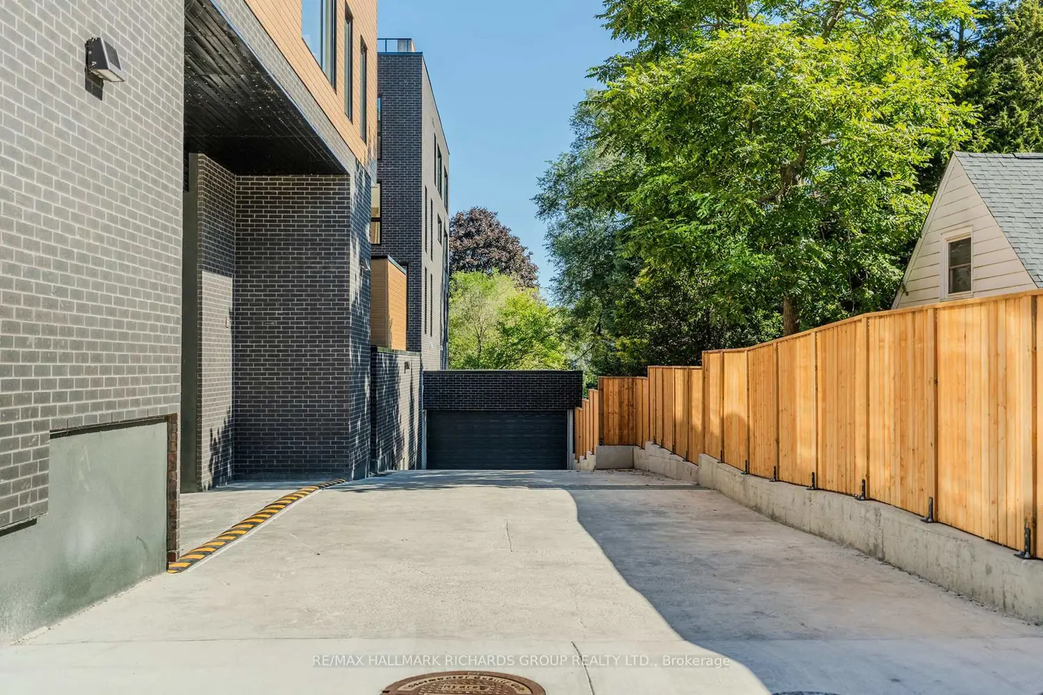 Additional image 18 of 35 Birchcliff Avenue 42