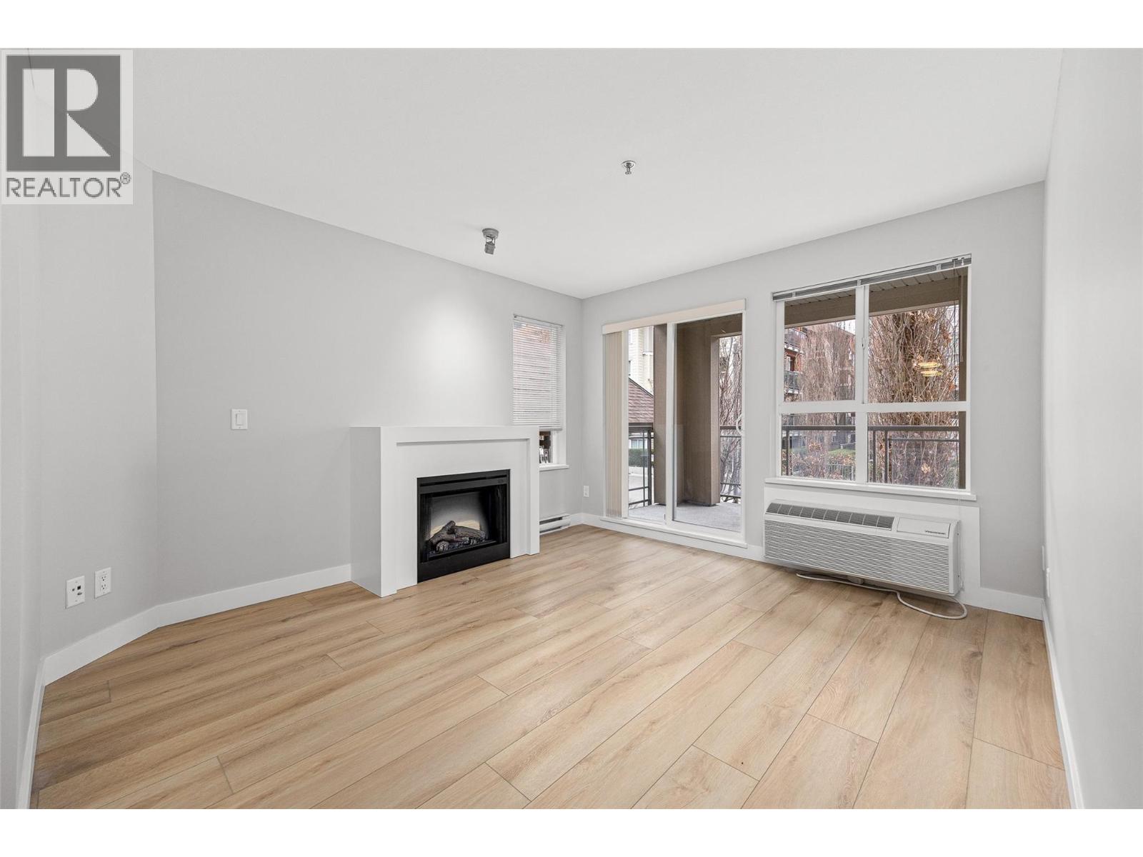 Additional image 3 of 237-1099 Sunset Drive, Kelowna, BC, V1Y9Z2