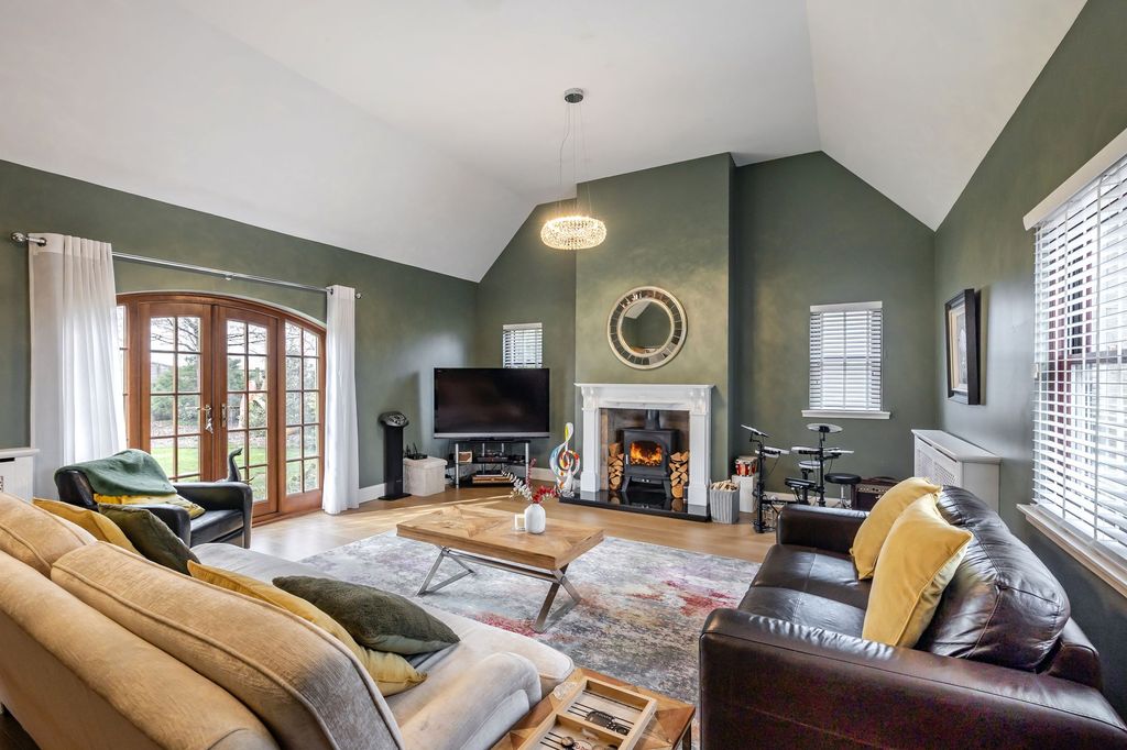 Additional image 2 of 5 bed detached house for saleKingsfield Farm, Kingsfield, Linlithgow EH49