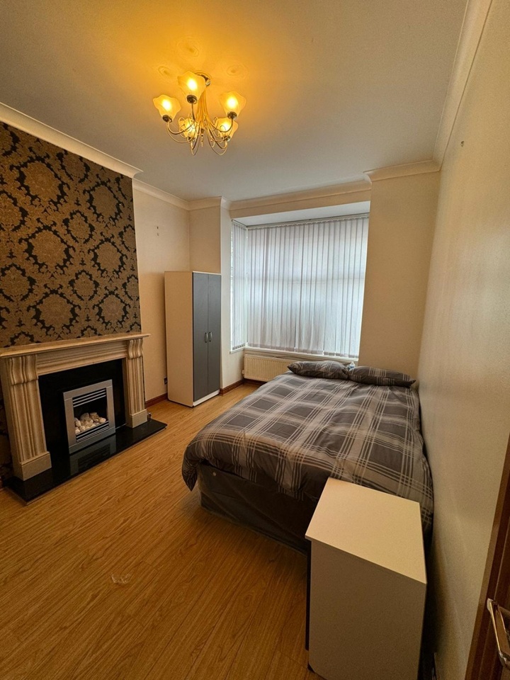 Additional image 2 of Room in a Shared House, Ellesmere Road, B8, N1 7GU