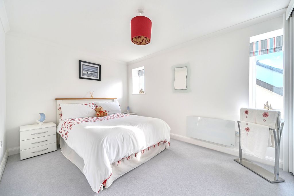 Additional image 12 of 3 bed flat for saleChallenger Quay, Falmouth, Cornwall TR11