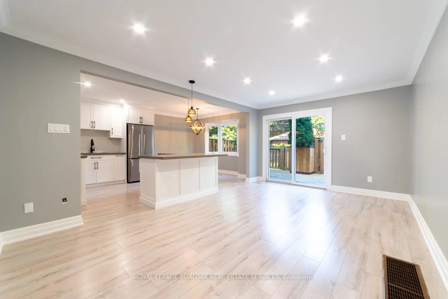 Additional image 2 of 1011 White Oak Drive 2