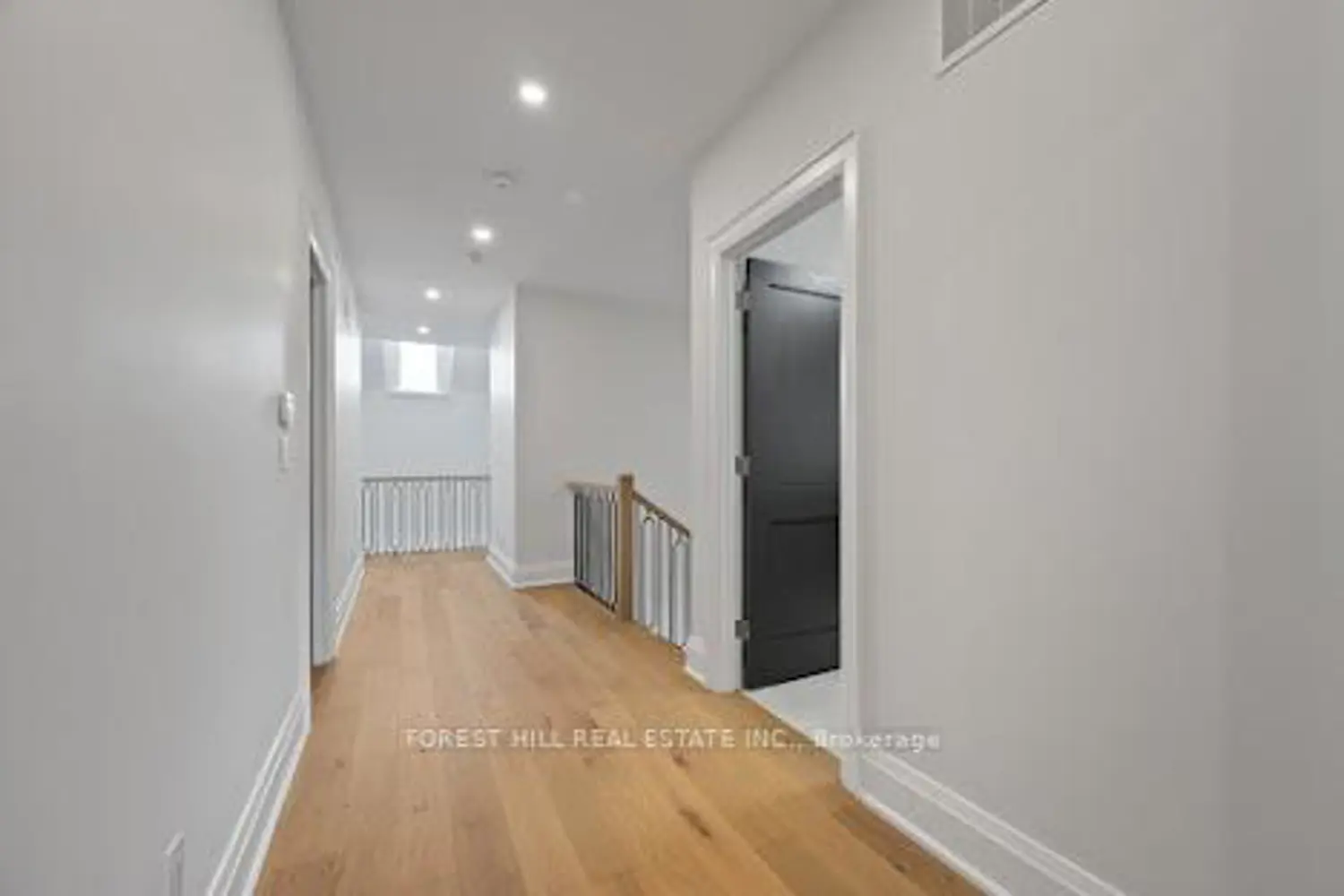Additional image 10 of 2540 St Clair Avenue