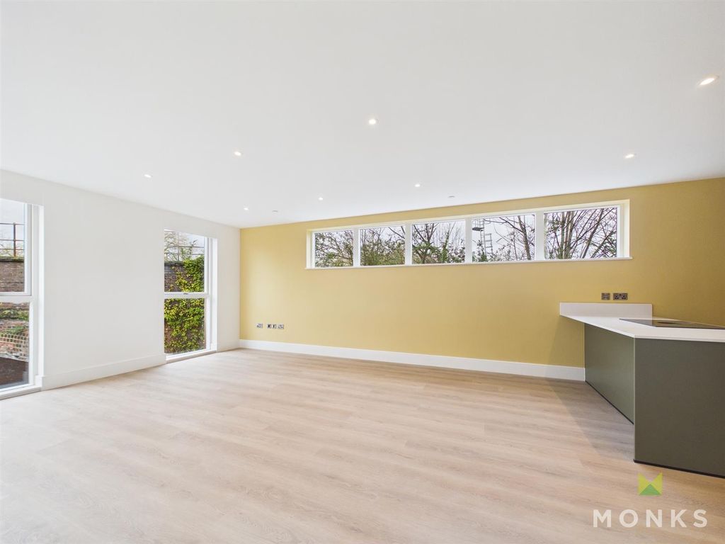 Additional image 18 of 2 bed flat for saleOld Coleham Court, Coleham, Shrewsbury SY3