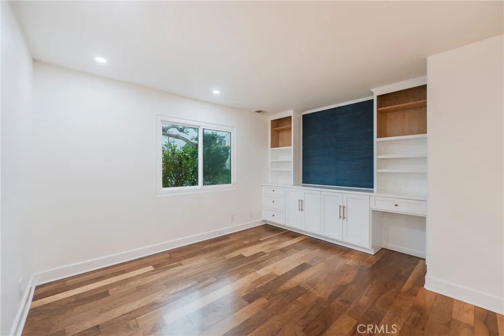 Additional image 51 of 1140 Laurel Ave, Manhattan Beach, CA 90266