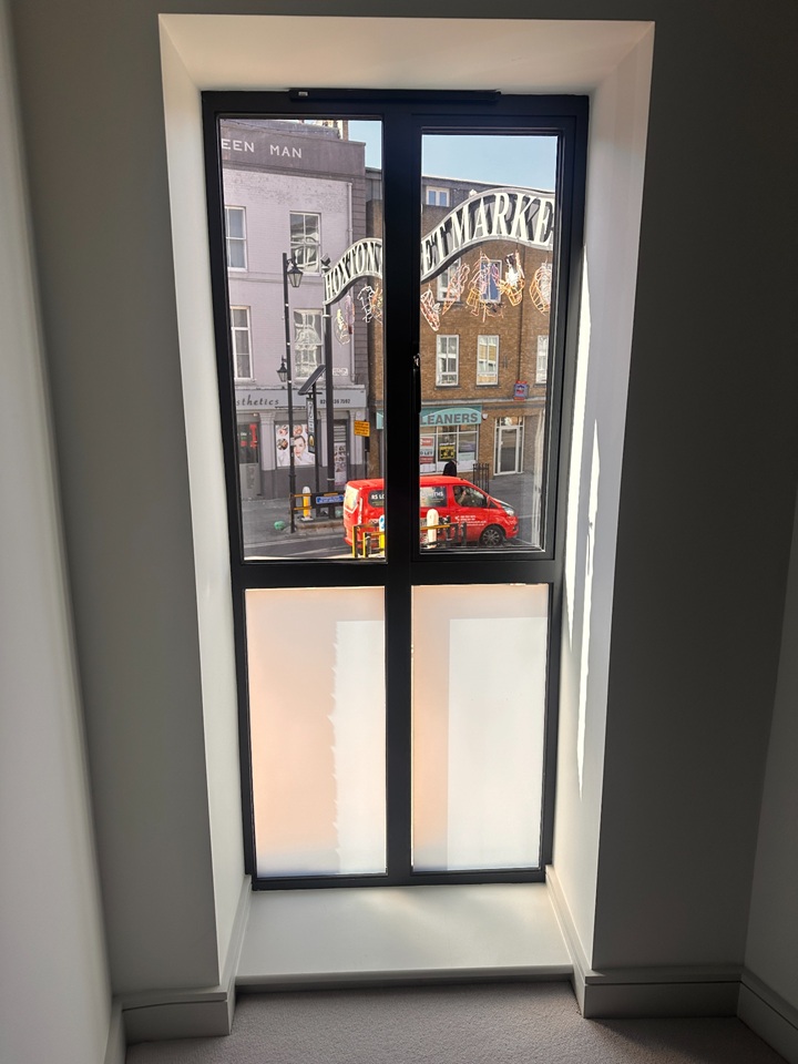 Additional image 7 of 2 Bed Flat, Hoxton Street, N1, N1 7GU