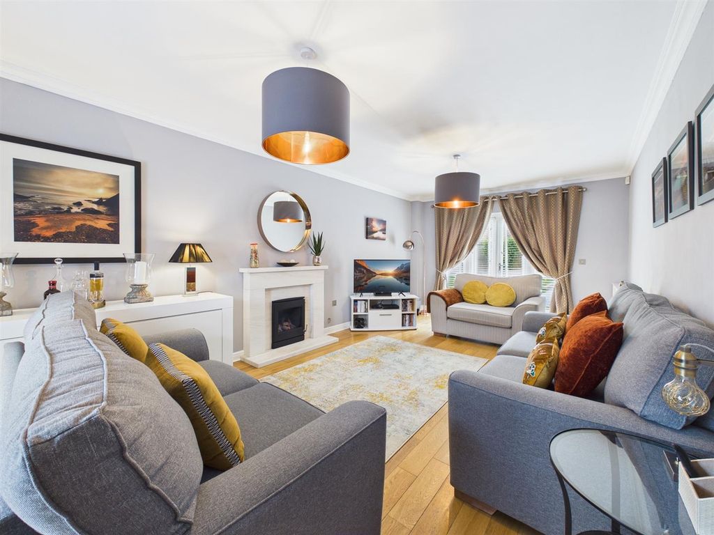 Additional image 6 of 5 bed detached house for saleSanderling Way, Porthcawl CF36