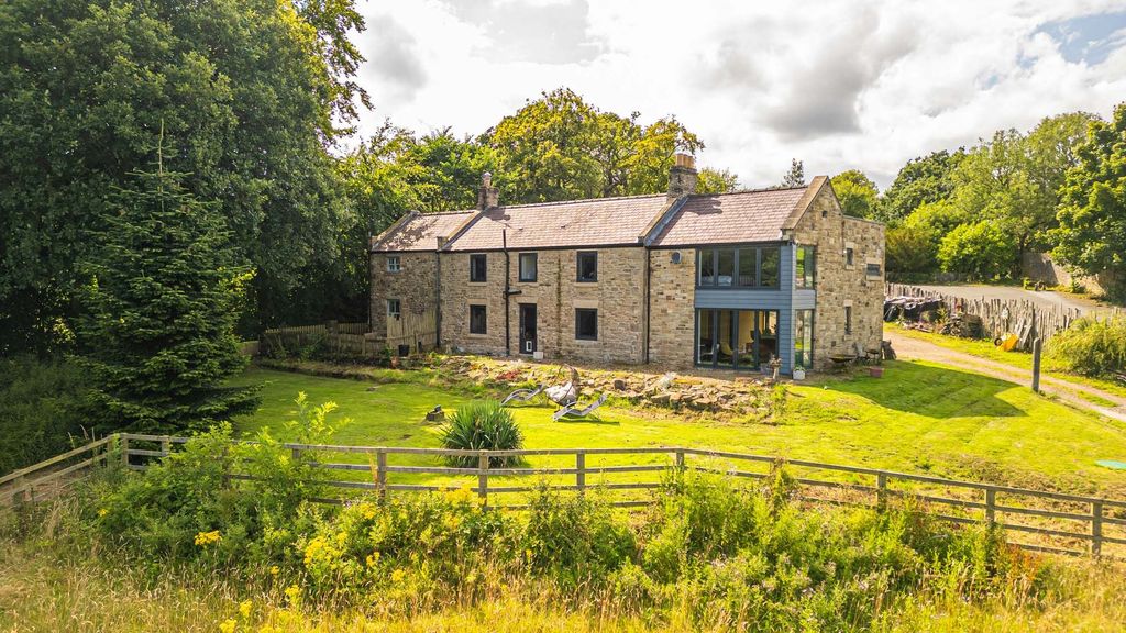 5 bed barn conversion for saleHagg Hill Farm, Spa Well Road, Winlaton Mill, Tyne And Wear NE21