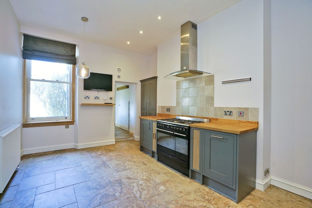 Additional image 14 of 3 bed flat for sale162 Mid Stocket Road, Aberdeen AB15