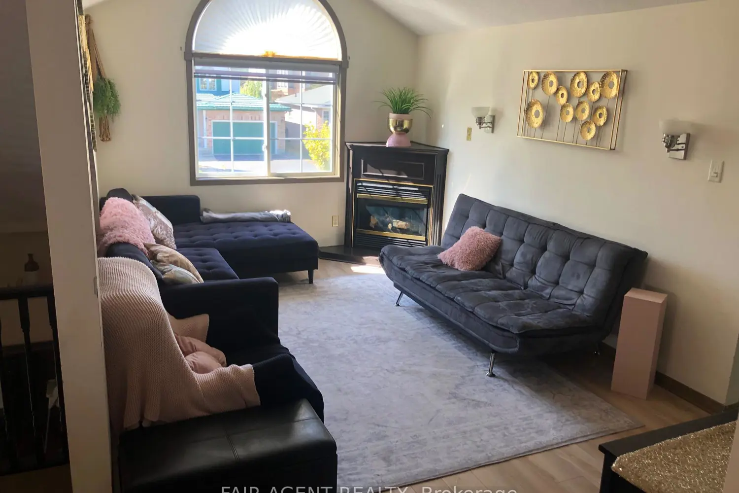 Additional image 5 of 562 Erinbrook Drive