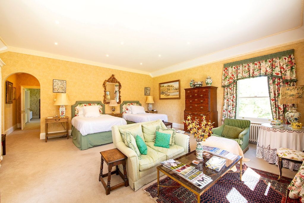 Additional image 17 of 7 bed detached house for saleHollington Lane, Woolton Hill, Newbury, Hampshire RG20