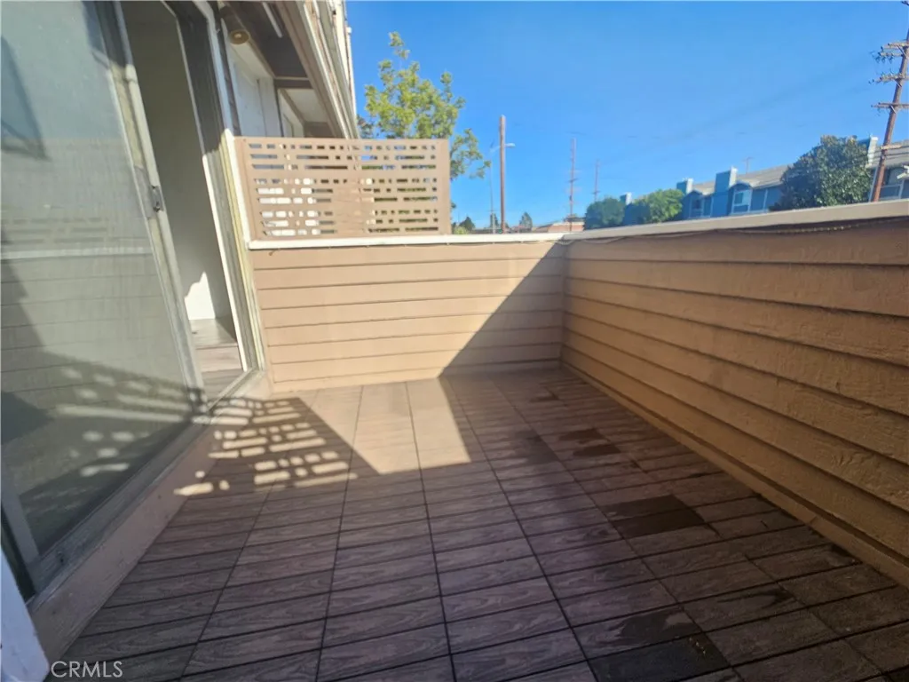 Additional image 28 of 15125 Nordhoff St, North Hills, CA 91343