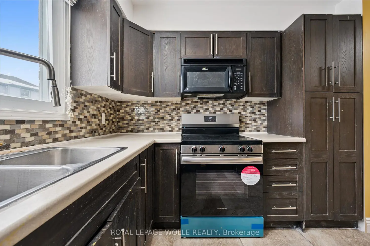 Additional image 10 of 589 Beechwood Drive 43