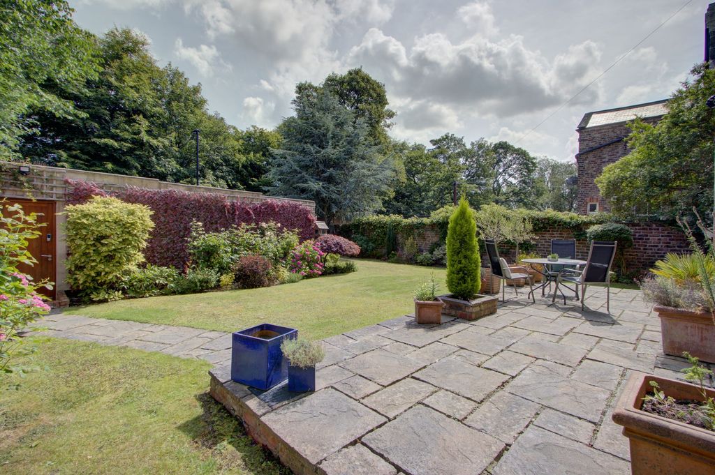 Additional image 2 of 5 bed detached house for saleHazelwood Villa, 17 Akenside Terrace, Newcastle Upon Tyne NE2