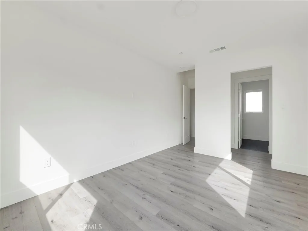 Additional image 32 of 150 S Madison Ave, Los Angeles, CA 90004